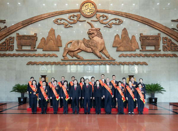 https://img.chinacourt.org/ptr/original/250/1042250.jpg